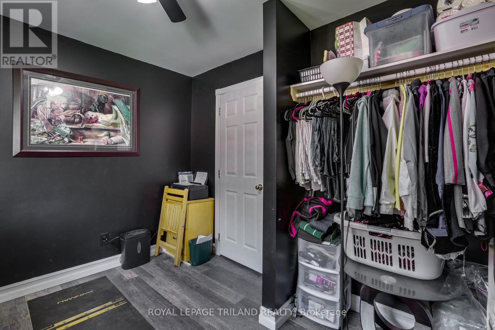 81 John Street, Warwick, Ontario  N0M 2S0 - Photo 23 - X12133842
