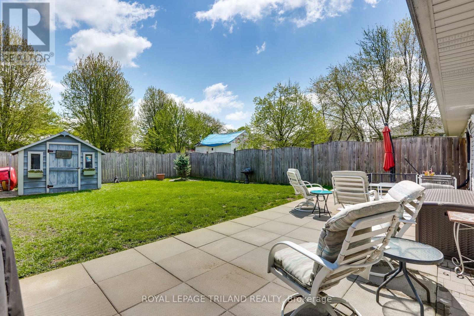 81 John Street, Warwick, Ontario  N0M 2S0 - Photo 26 - X12133842
