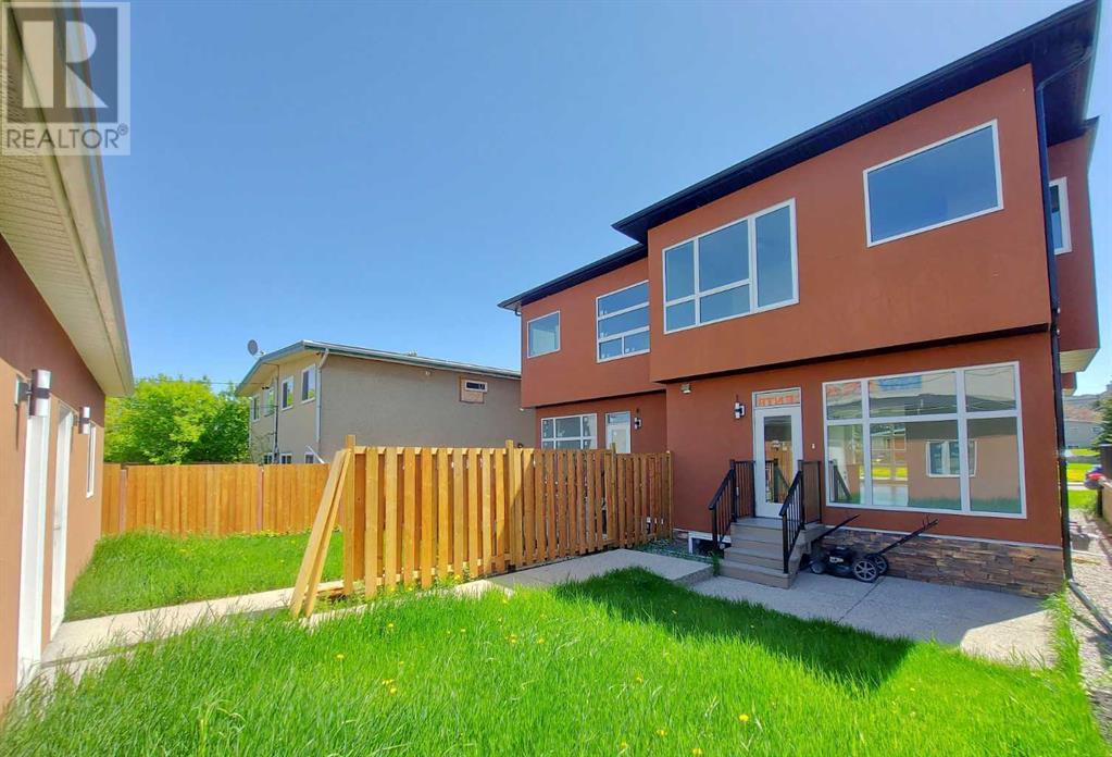 514 34 Avenue Ne, Calgary, Alberta  T2E 2J9 - Photo 3 - A2225743