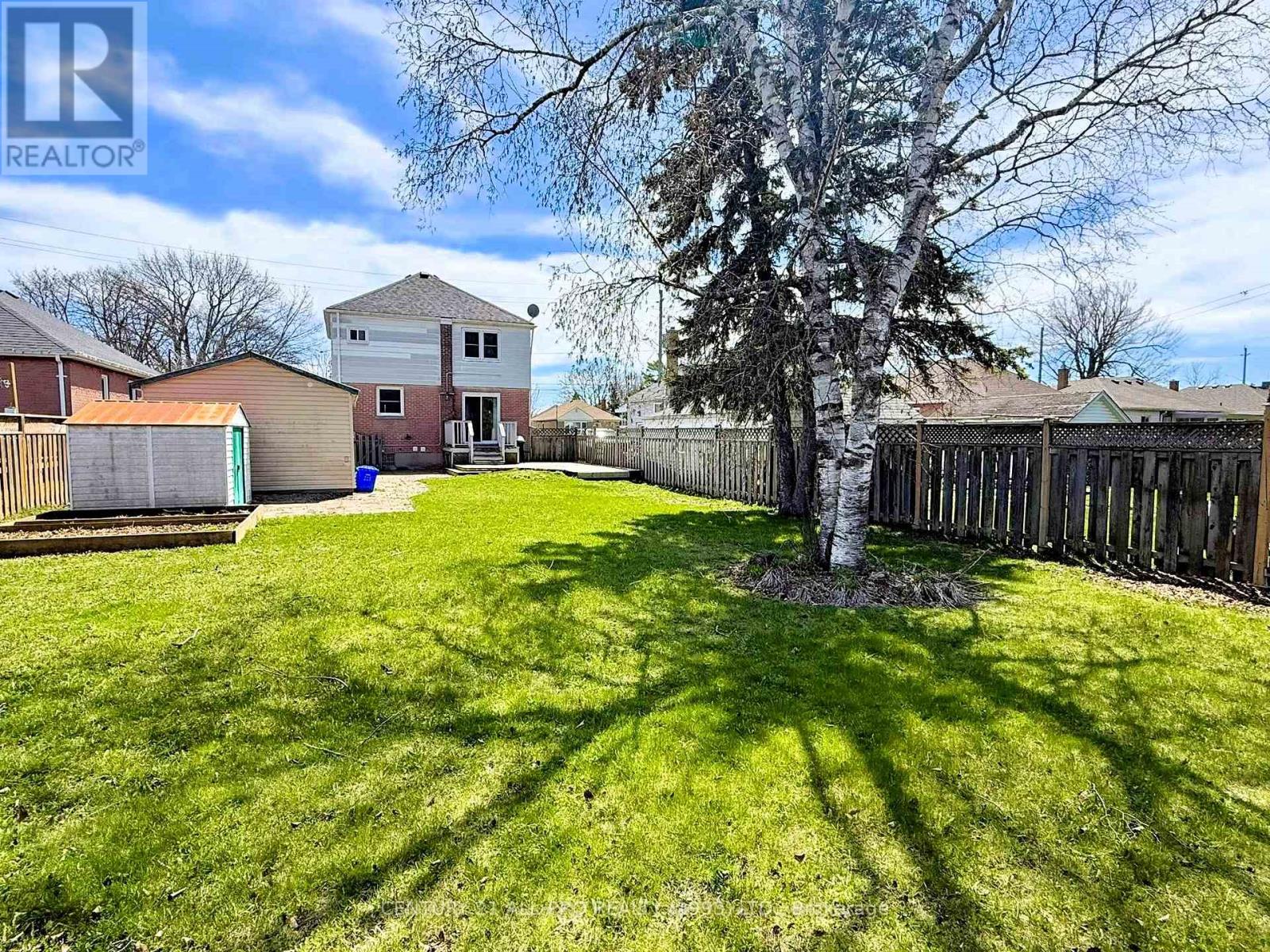 Property at 154 MUNROE STREET image 5