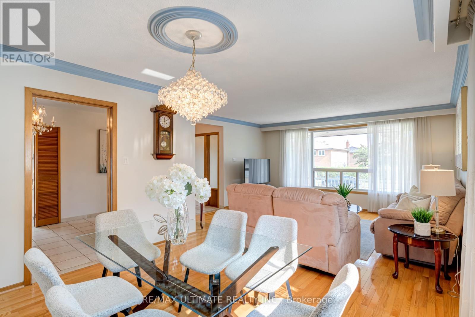 70 Bickerton Crescent, Toronto, Ontario  M2J 3T1 - Photo 8 - C12197256