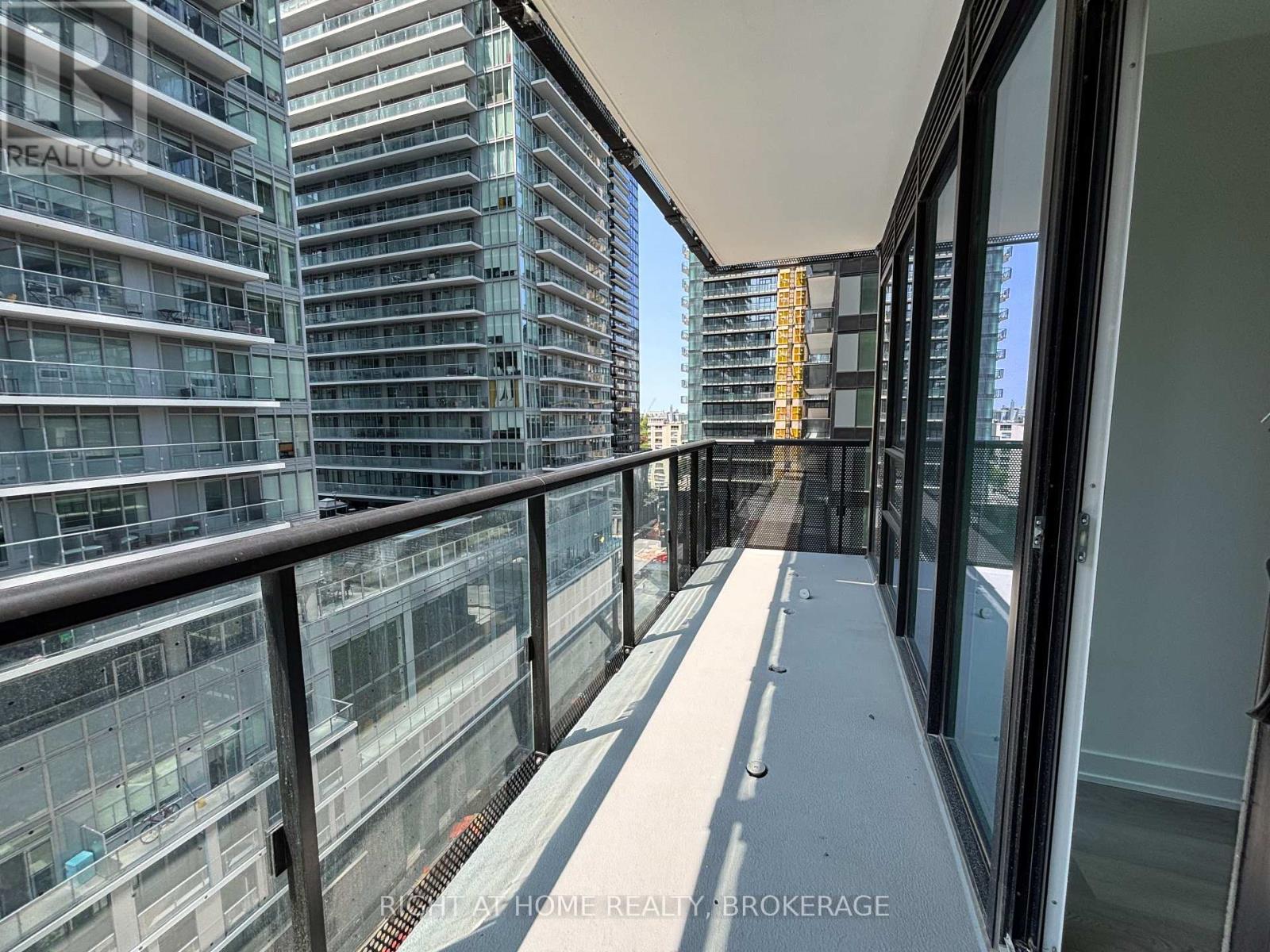 1005 - 127 Broadway Avenue, Toronto, Ontario  M4P 1V3 - Photo 10 - C12197281