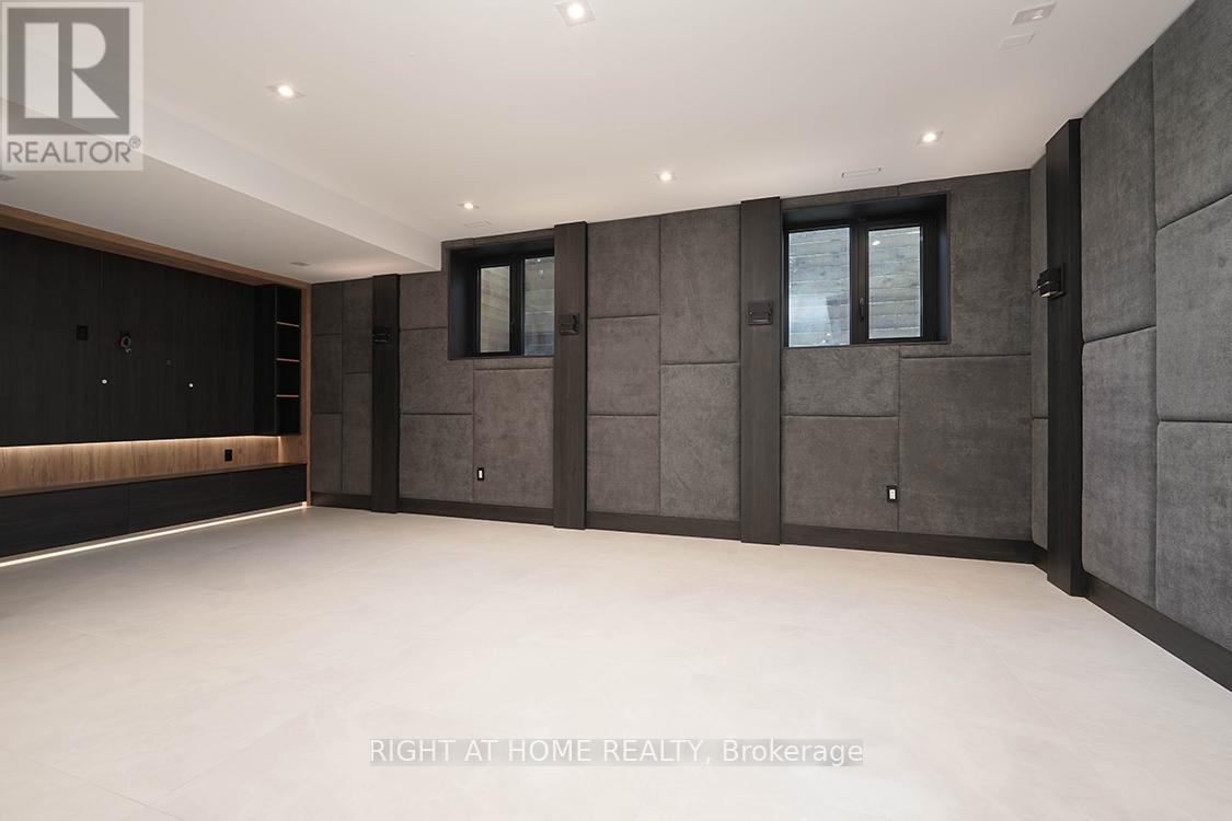 105 Douglas Road, Richmond Hill, Ontario  L4E 3H1 - Photo 39 - N11985551
