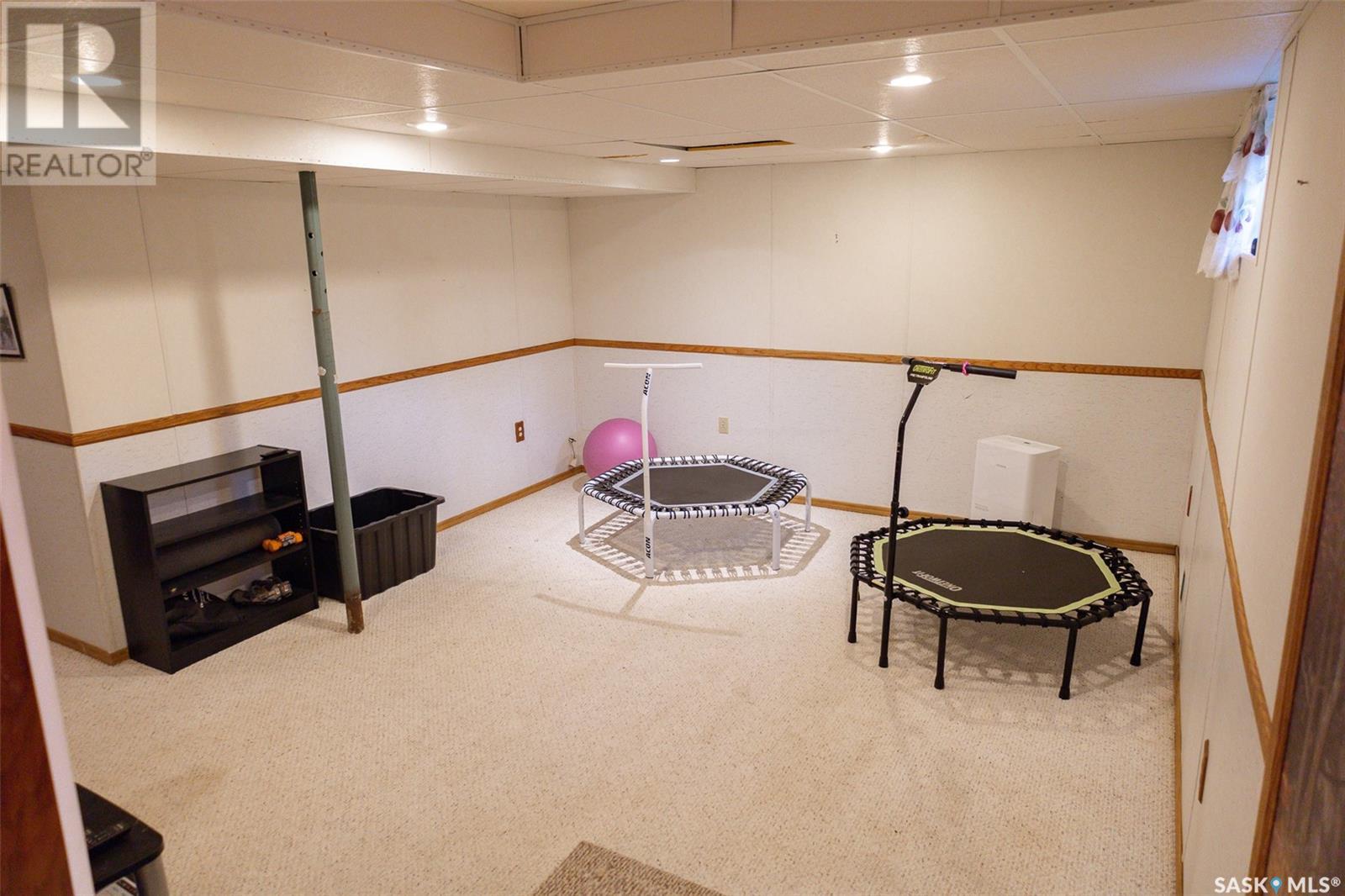 318 Confederation Drive, Weyburn, Saskatchewan  S4H 2G8 - Photo 26 - SK008289