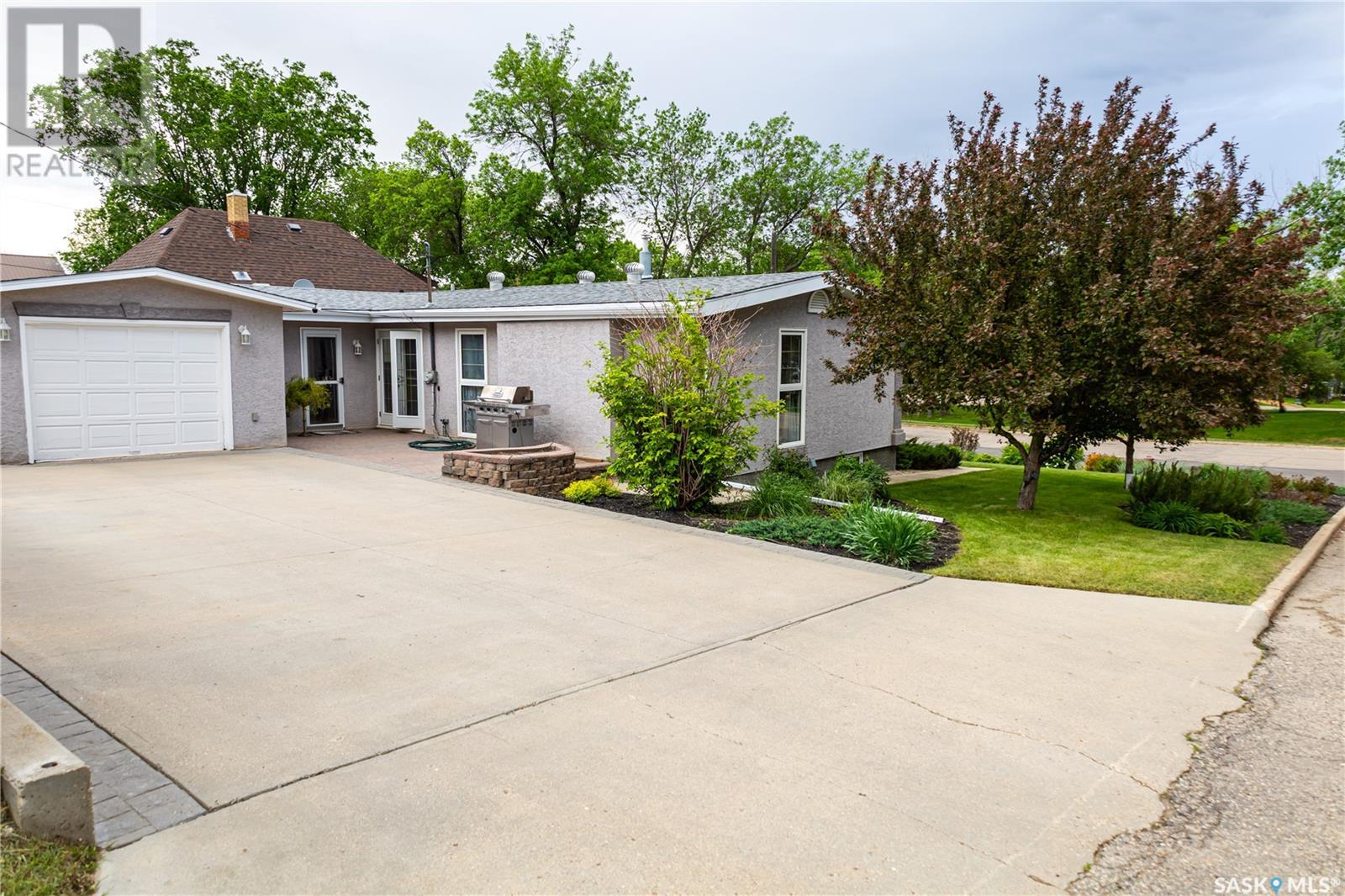 318 Confederation Drive, Weyburn, Saskatchewan  S4H 2G8 - Photo 33 - SK008289