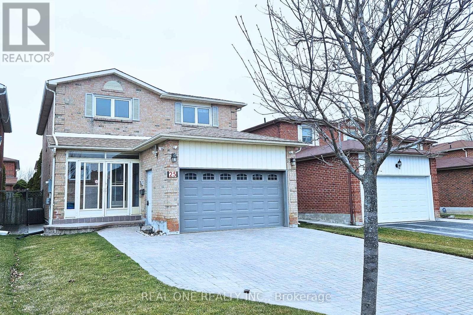 25 Bendamere Crescent, Markham (Raymerville), Ontario  L3P 6Y3 - Photo 2 - N12197259