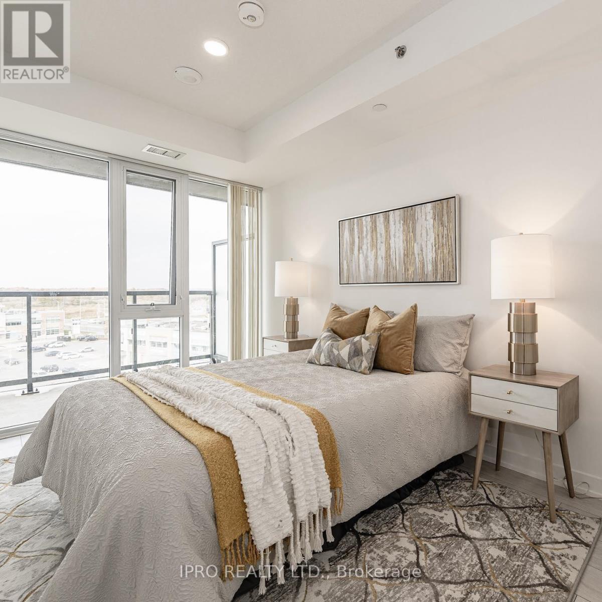 709 - 3210 Dakota Common Circle, Burlington, Ontario  L7M 2A8 - Photo 8 - W12197279