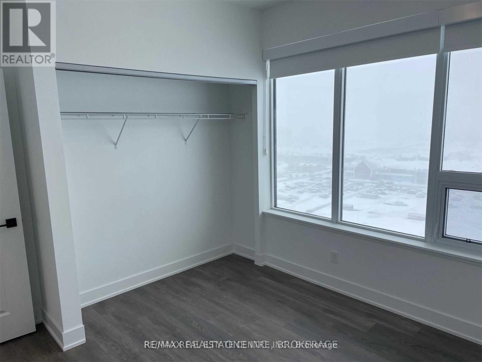 1413 - 2489 Taunton Road, Oakville (Ro River Oaks), Ontario  L6H 3R9 - Photo 12 - W12197292