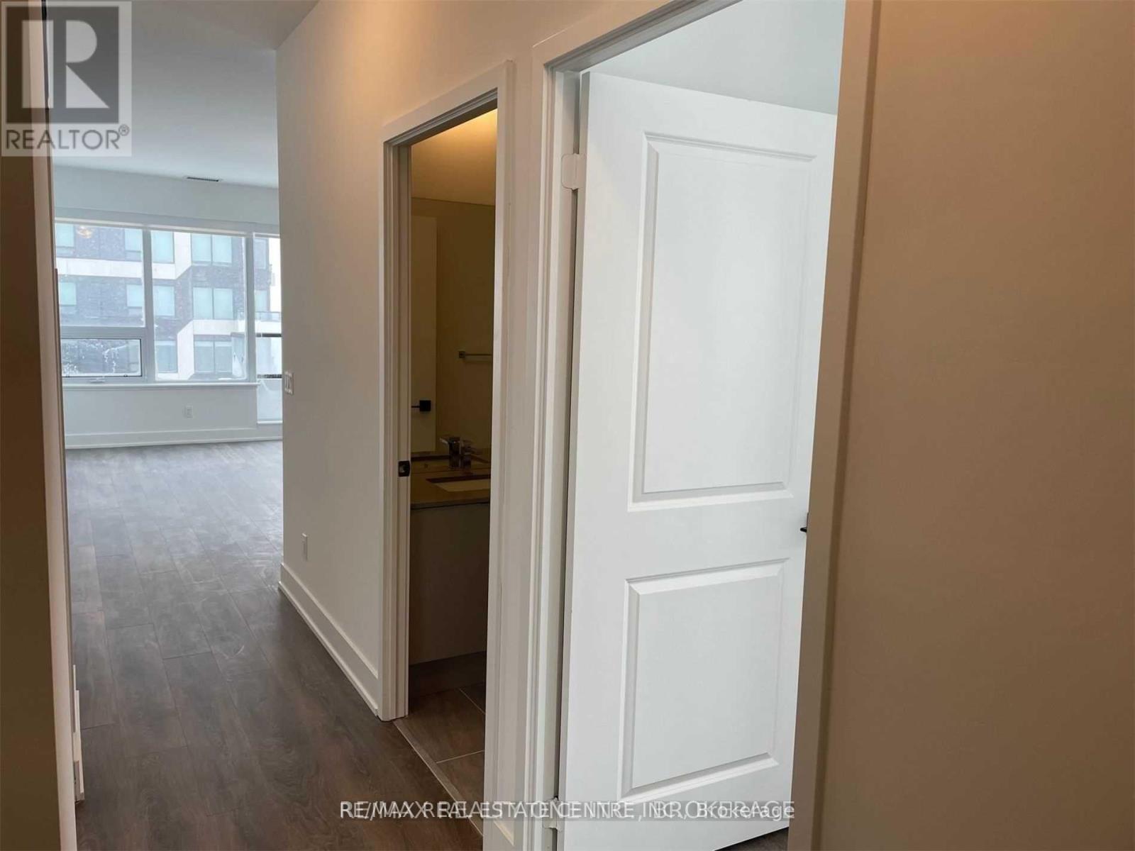 1413 - 2489 Taunton Road, Oakville (Ro River Oaks), Ontario  L6H 3R9 - Photo 7 - W12197292