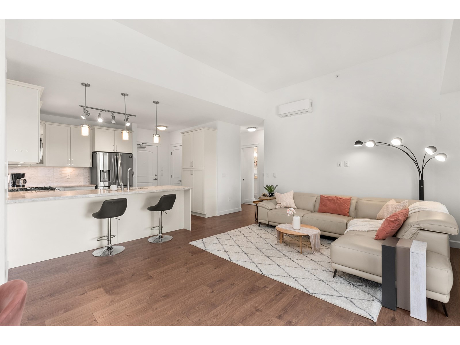 507 3585 146a Street, Surrey, British Columbia  V4P 0G9 - Photo 4 - R3009925