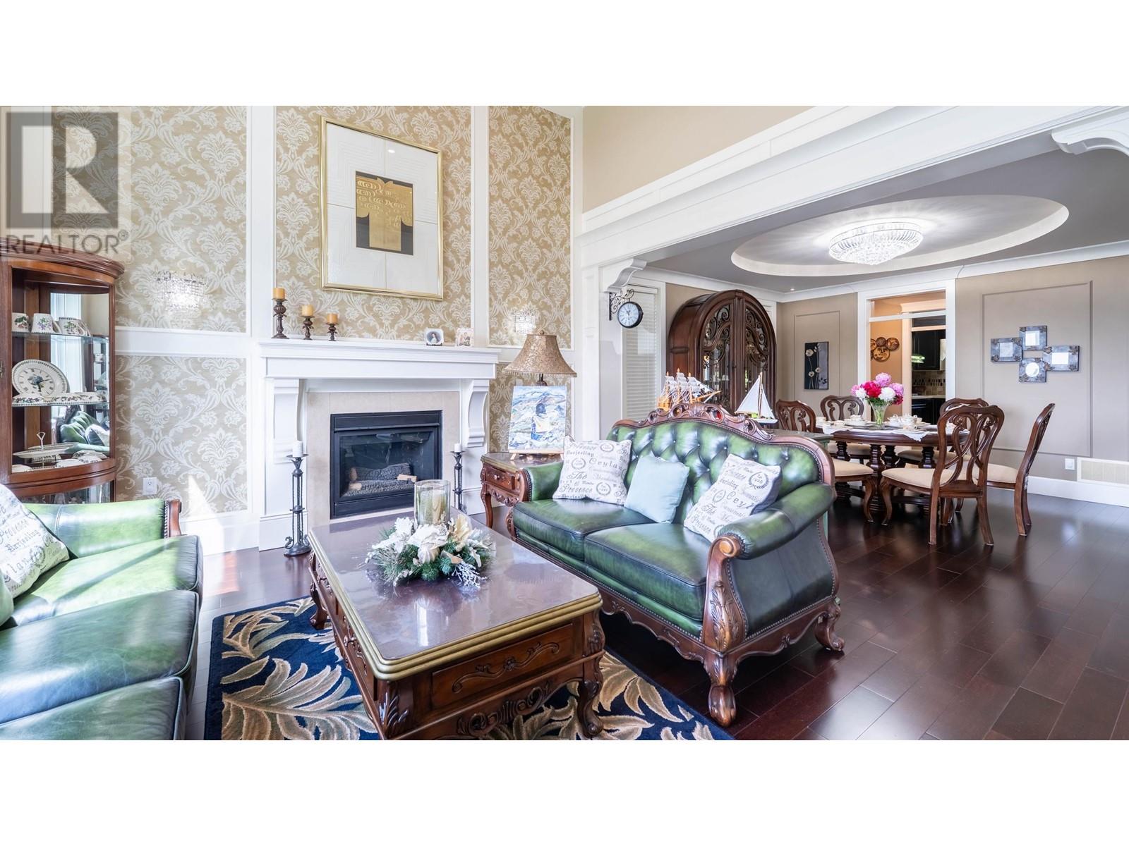 Property at 1565 KING ALBERT AVENUE image 5