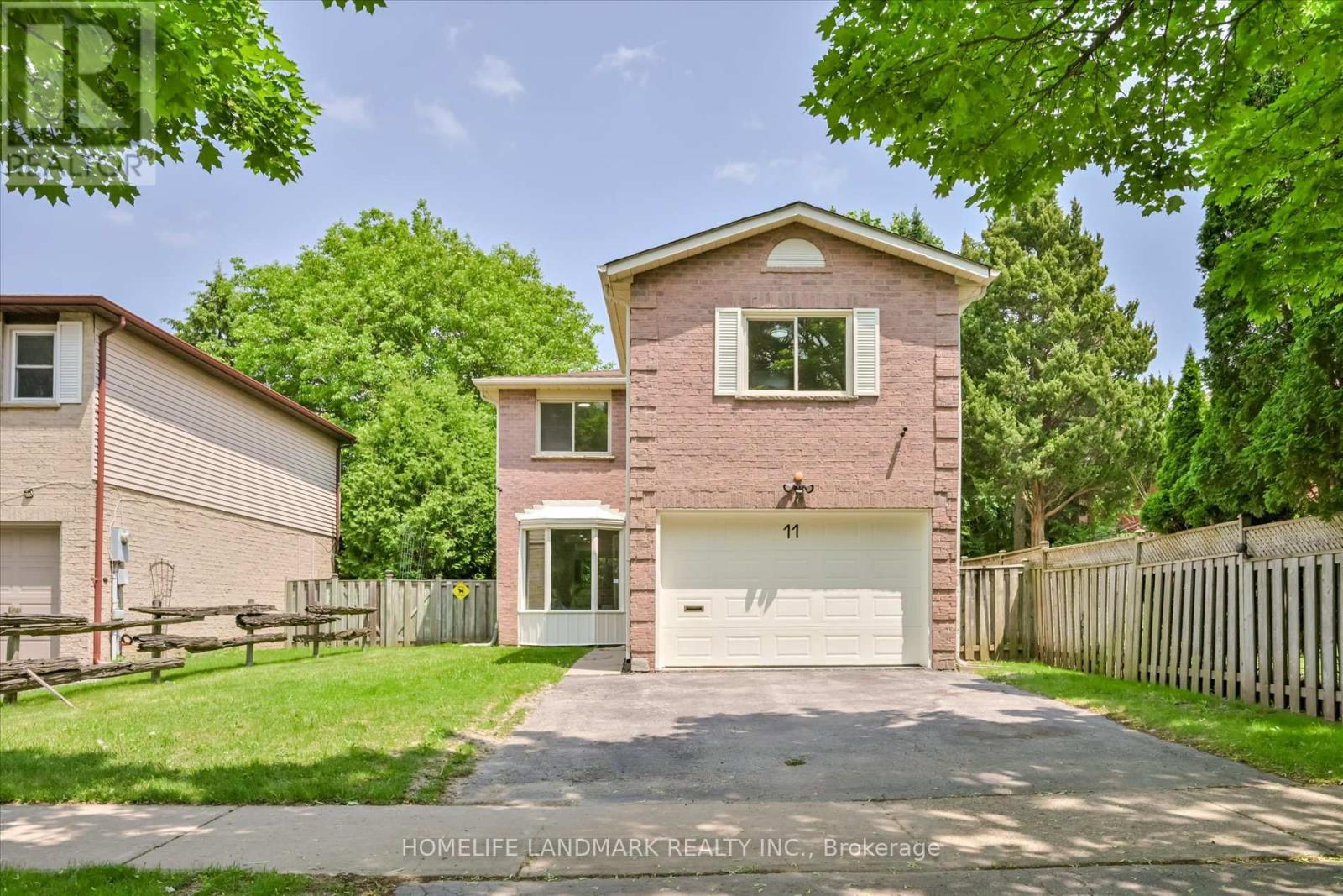 11 HUNTER'S POINT DRIVE, Richmond Hill, Ontario