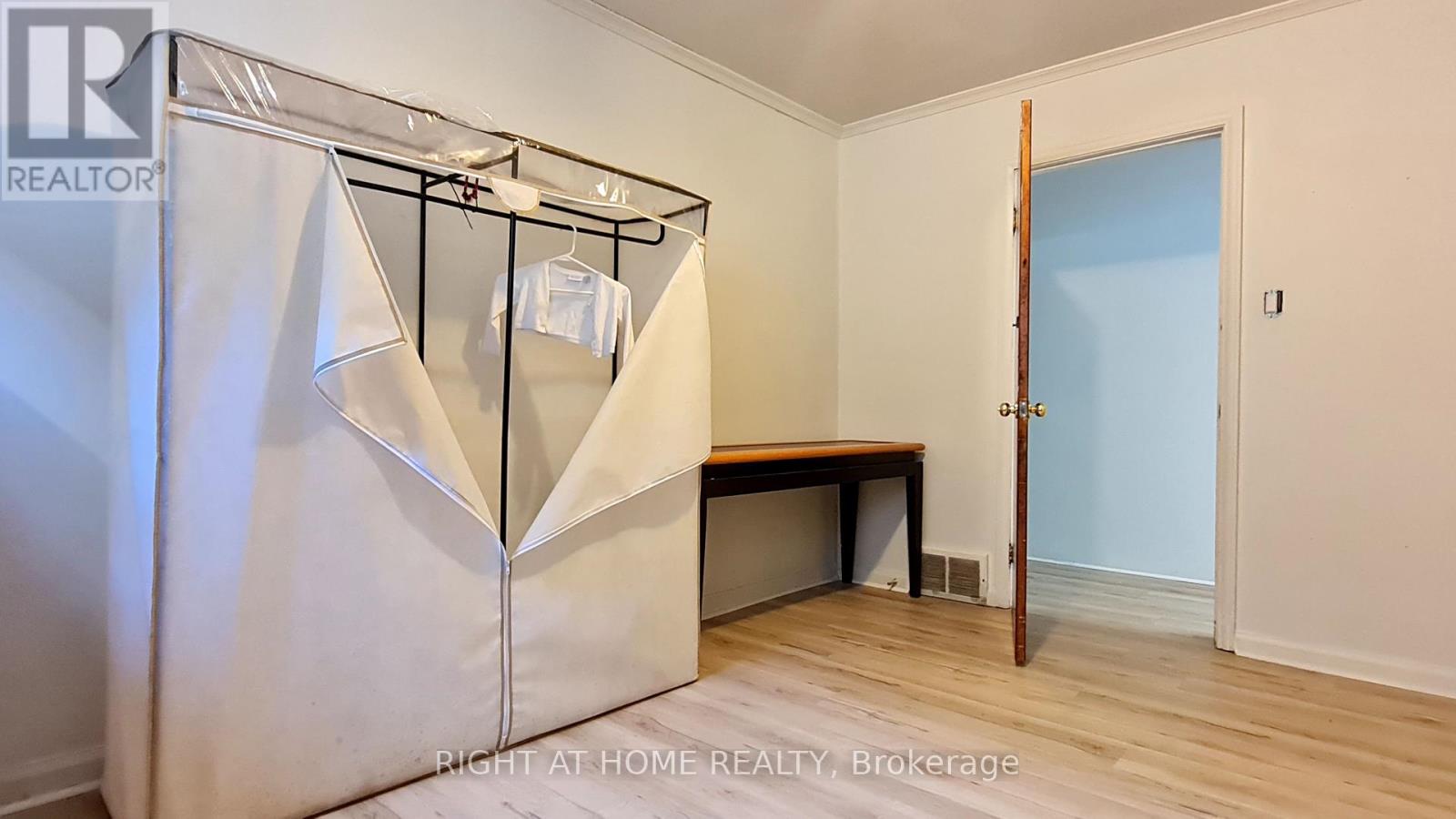 Photo 19 of 26 for 310 Grey Street