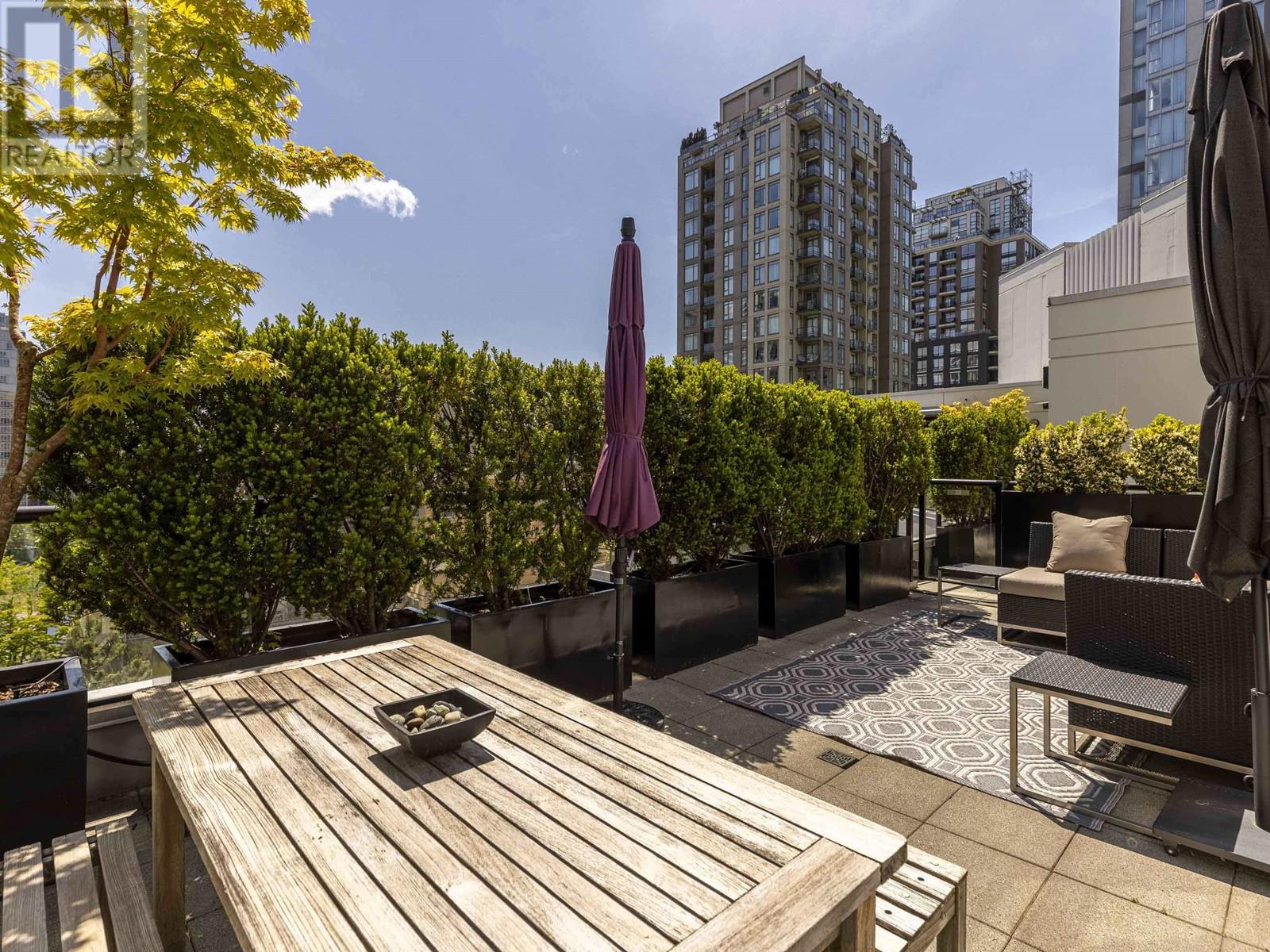 Ph3 988 Richards Street, Vancouver, British Columbia  V6B 8R2 - Photo 7 - R3008462