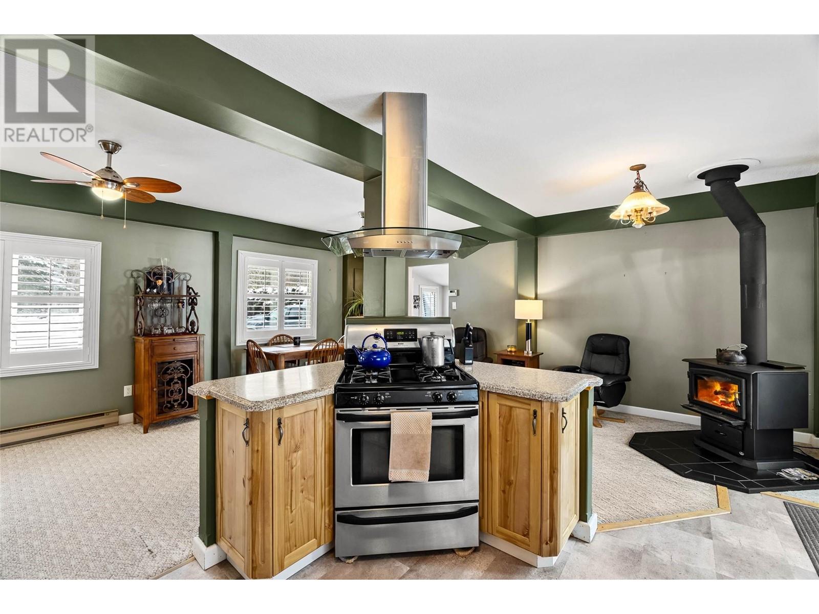 2292 OJIBWAY Road Kamloops Photo 6