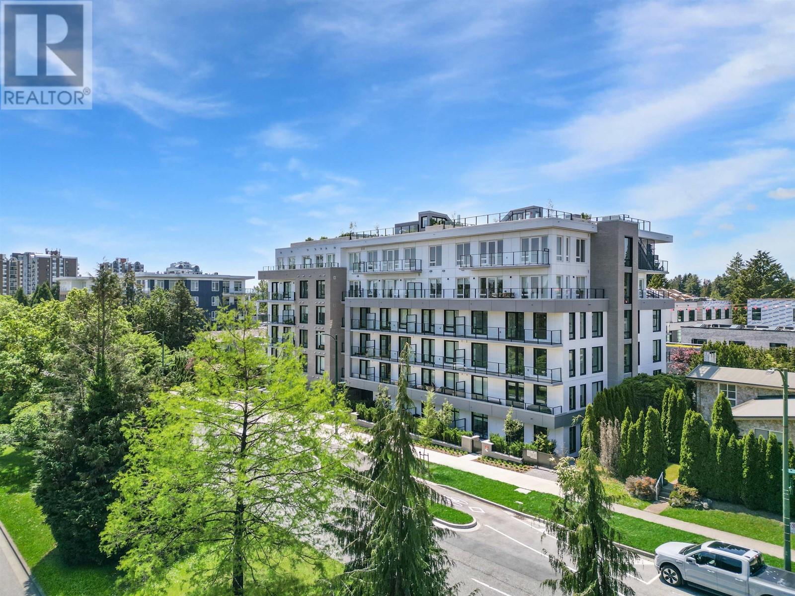 305 6859 CAMBIE STREET, Vancouver, British Columbia