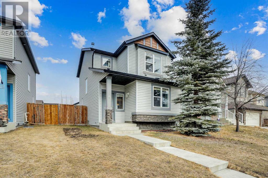Property at 8 Covecreek Close NE image 2