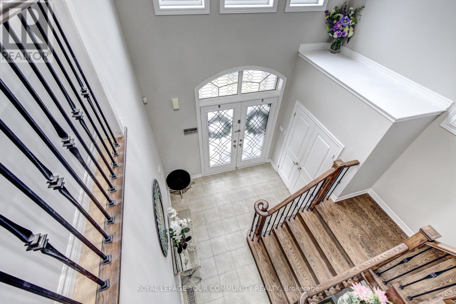 14 Beaconsfield Drive, Vaughan (Kleinburg), Ontario  L4H 4L5 - Photo 27 - N12197318