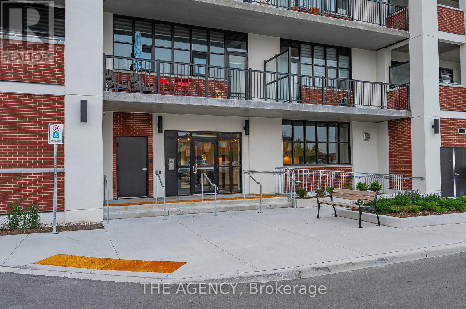 419 - 120 Huron Street, Guelph, Ontario  N1E 0T8 - Photo 4 - X12196842