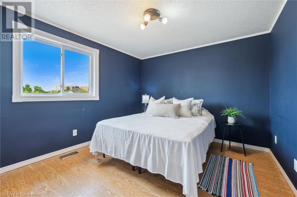 44 Dunedin Court, Kitchener, Ontario  N2E 3M9 - Photo 22 - 40737779
