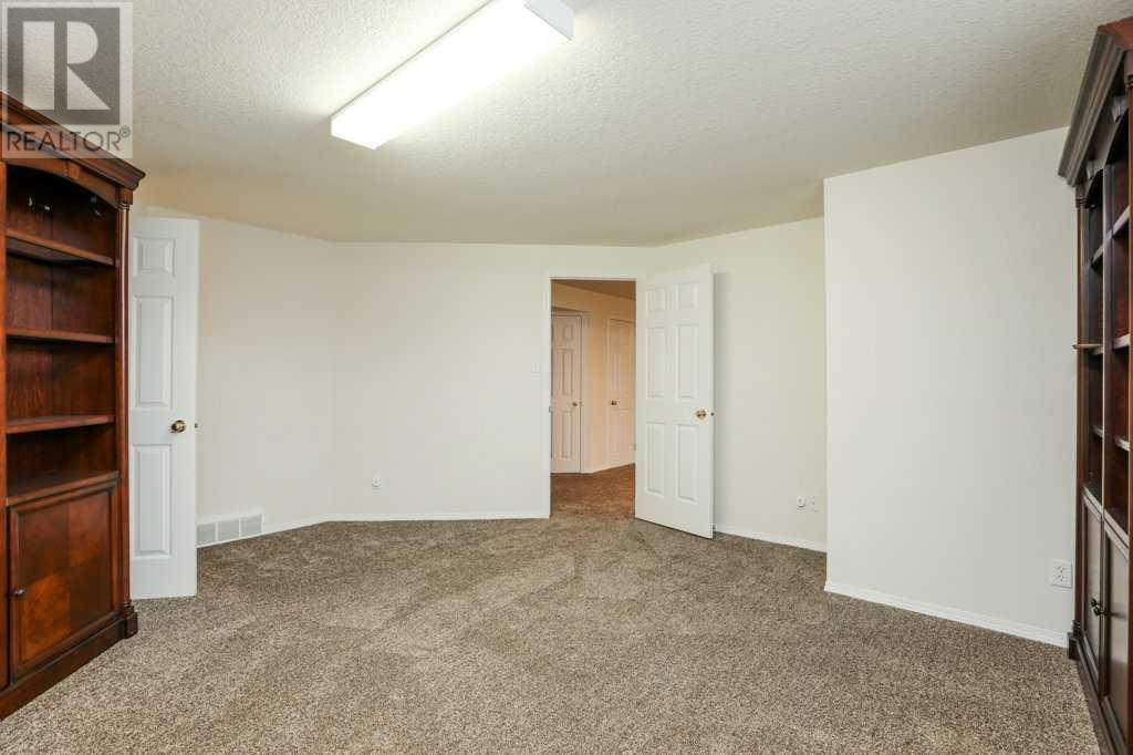 2 Stoney Crescent W, Lethbridge, Alberta  T1K 6V5 - Photo 21 - A2225246