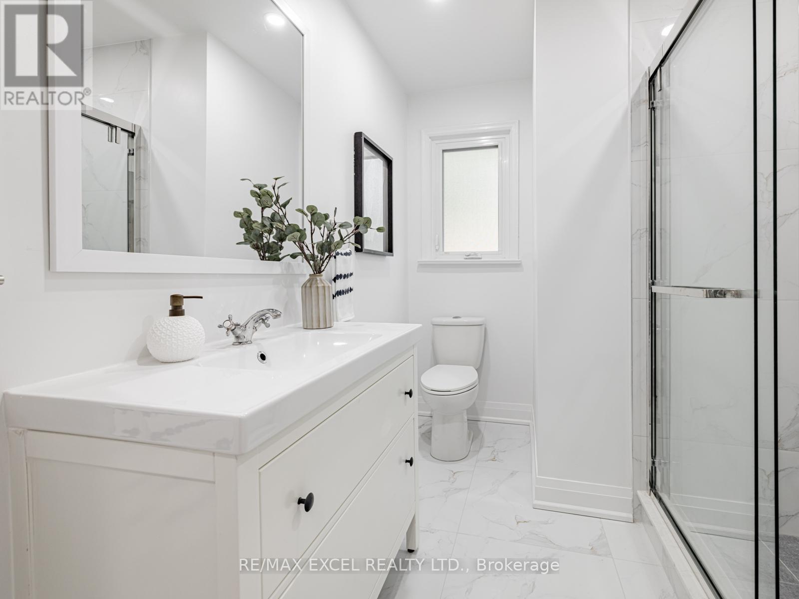 106 Pleasant Avenue, Toronto, Ontario  M2M 1M1 - Photo 19 - C12197327