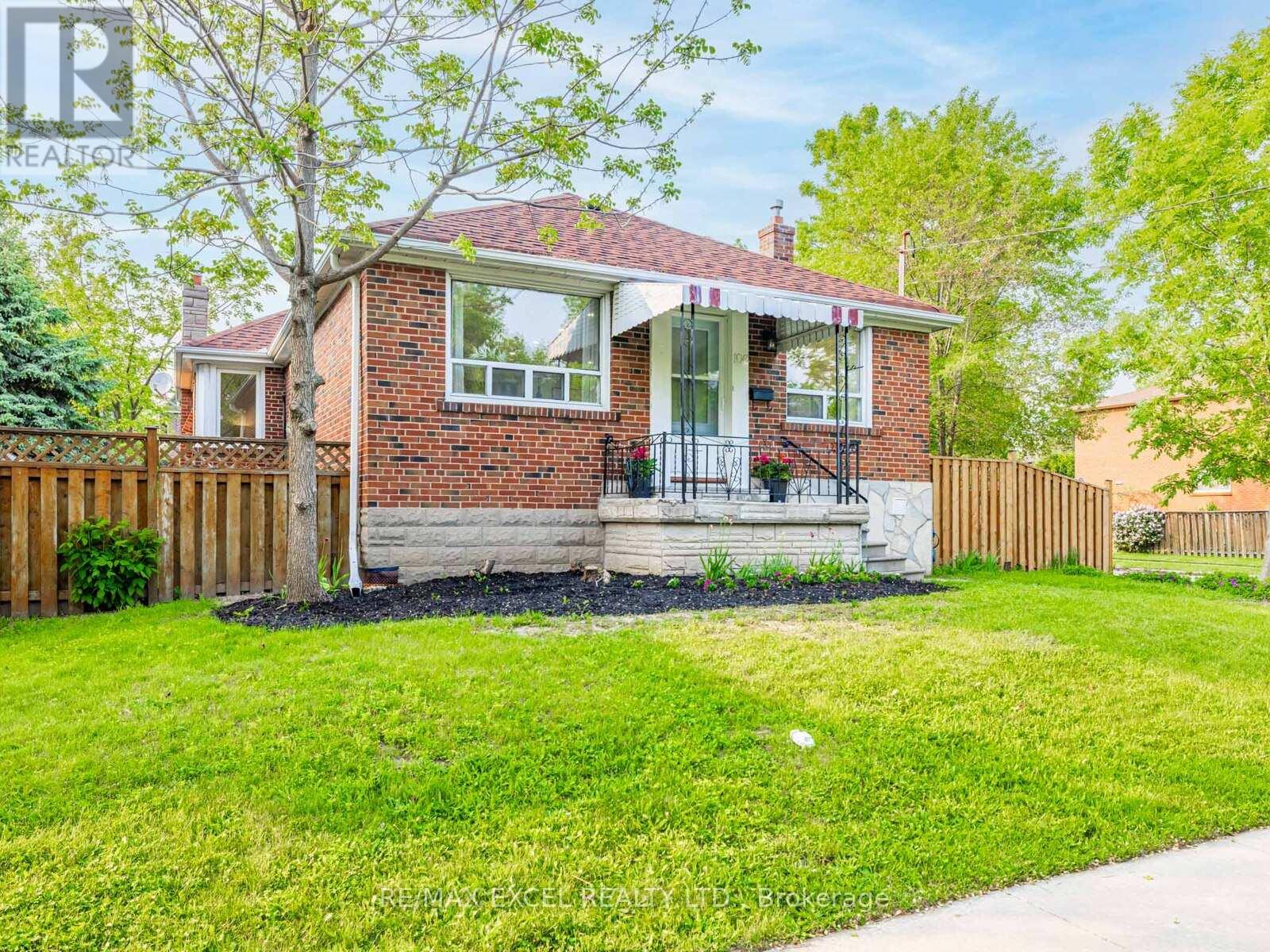 106 Pleasant Avenue, Toronto, Ontario  M2M 1M1 - Photo 34 - C12197327