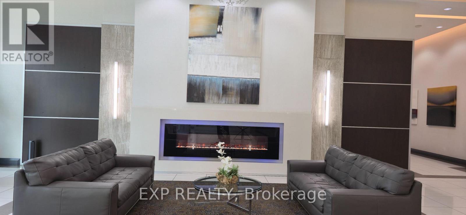 1832 - 7161 Yonge Street, Markham (Thornhill), Ontario  L3T 0C8 - Photo 4 - N12197346