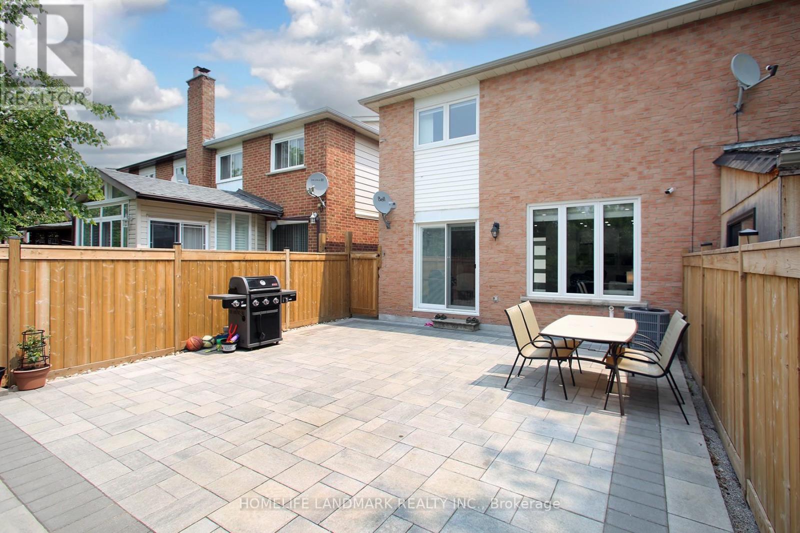 28 Andrea Lane, Vaughan (East Woodbridge), Ontario  L4L 1E7 - Photo 29 - N12197354