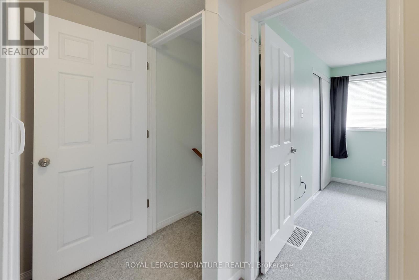 18 Palling Lane, Barrie, Ontario  L4M 6H4 - Photo 19 - S12197329