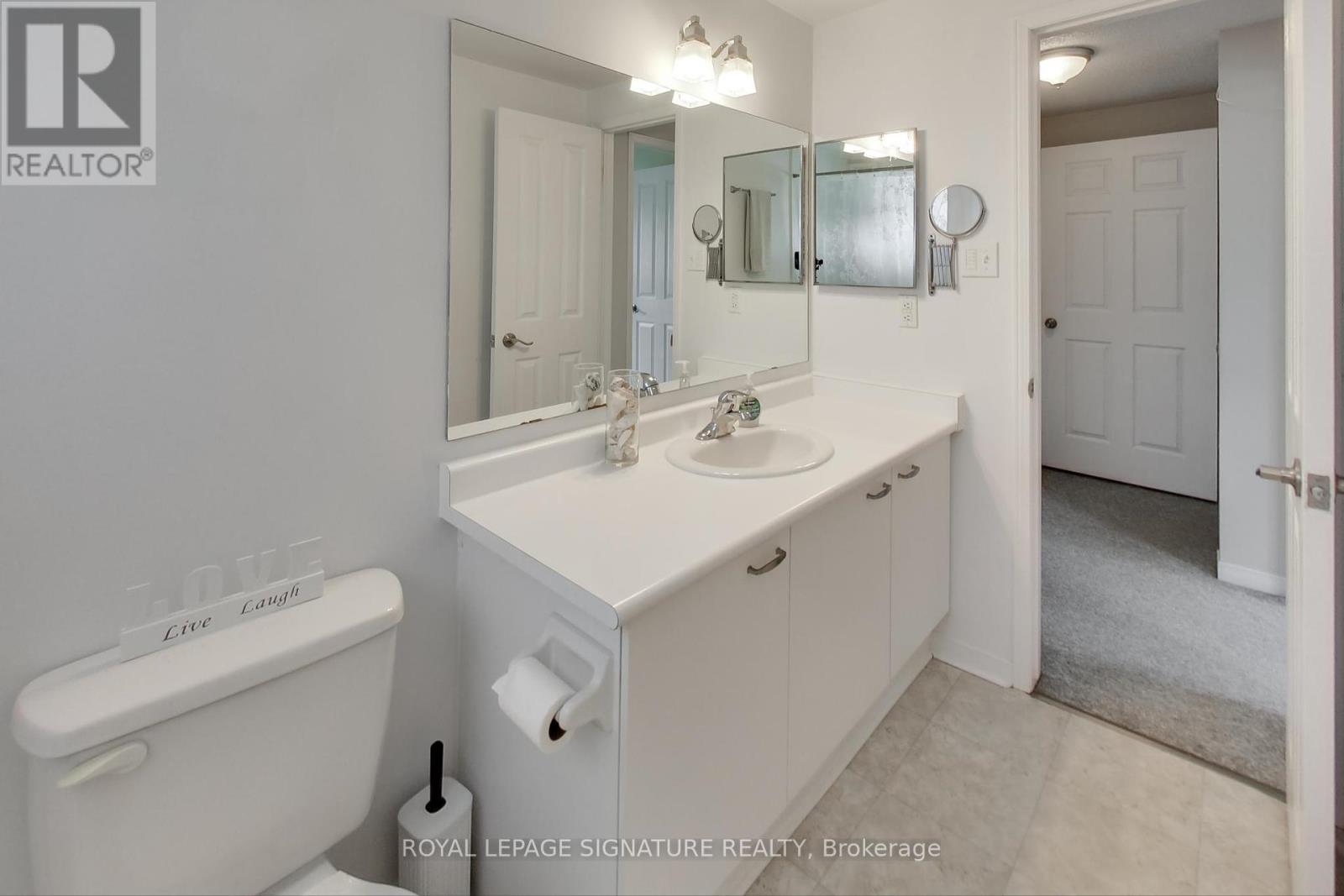 18 Palling Lane, Barrie, Ontario  L4M 6H4 - Photo 24 - S12197329