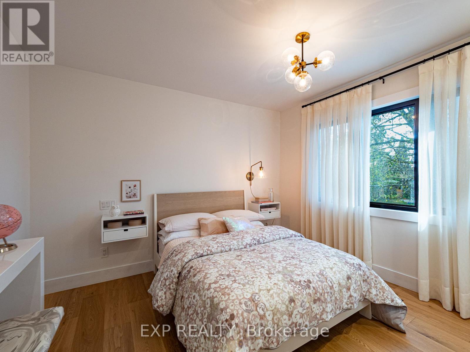 2433 Trevor Drive, Oakville, Ontario  L6L 5C4 - Photo 22 - W12197321