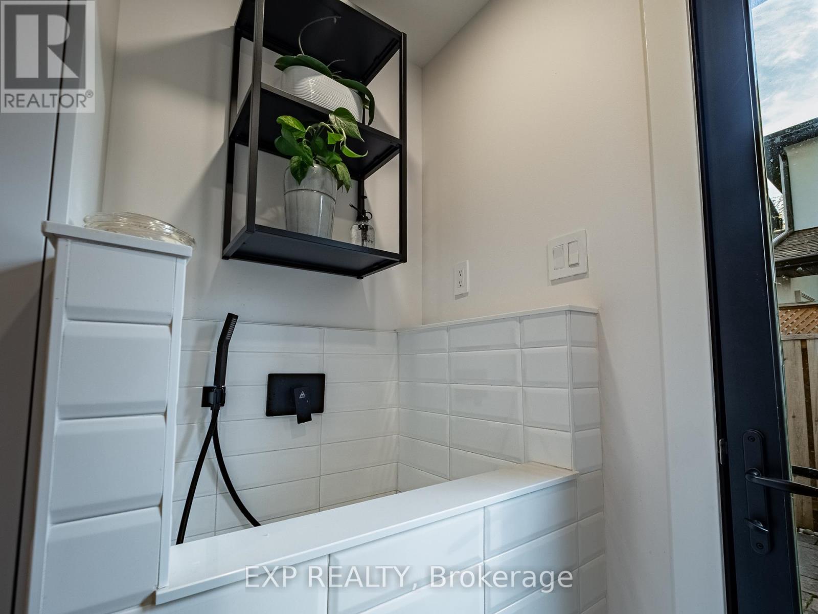 2433 Trevor Drive, Oakville, Ontario  L6L 5C4 - Photo 30 - W12197321