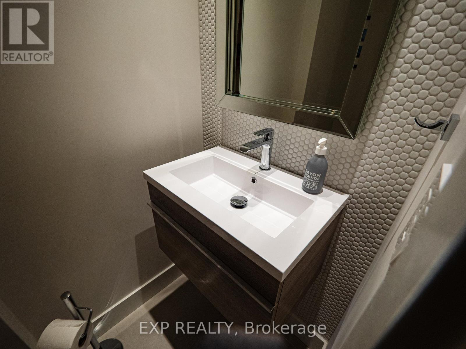2433 Trevor Drive, Oakville, Ontario  L6L 5C4 - Photo 31 - W12197321