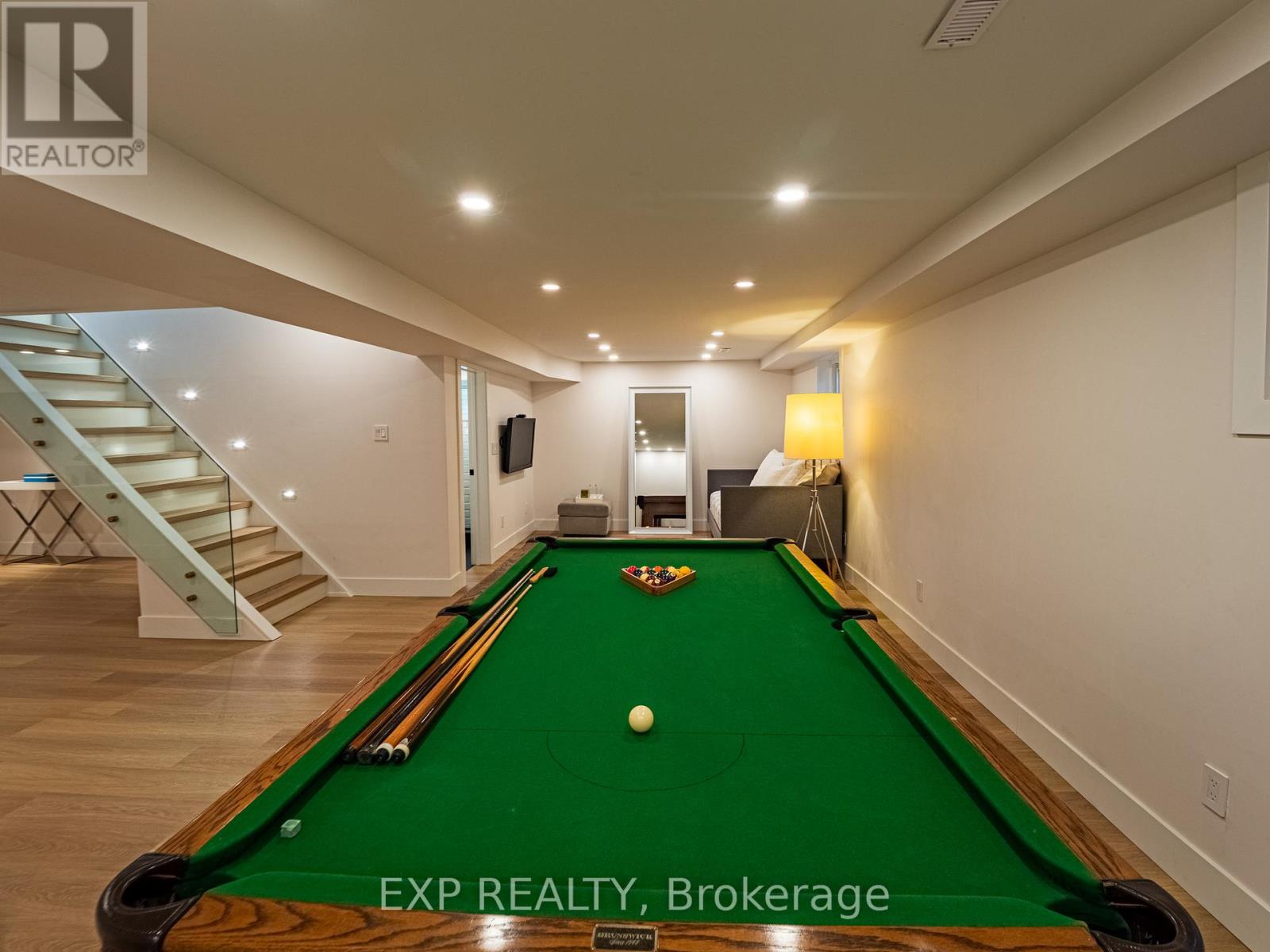 2433 Trevor Drive, Oakville, Ontario  L6L 5C4 - Photo 32 - W12197321