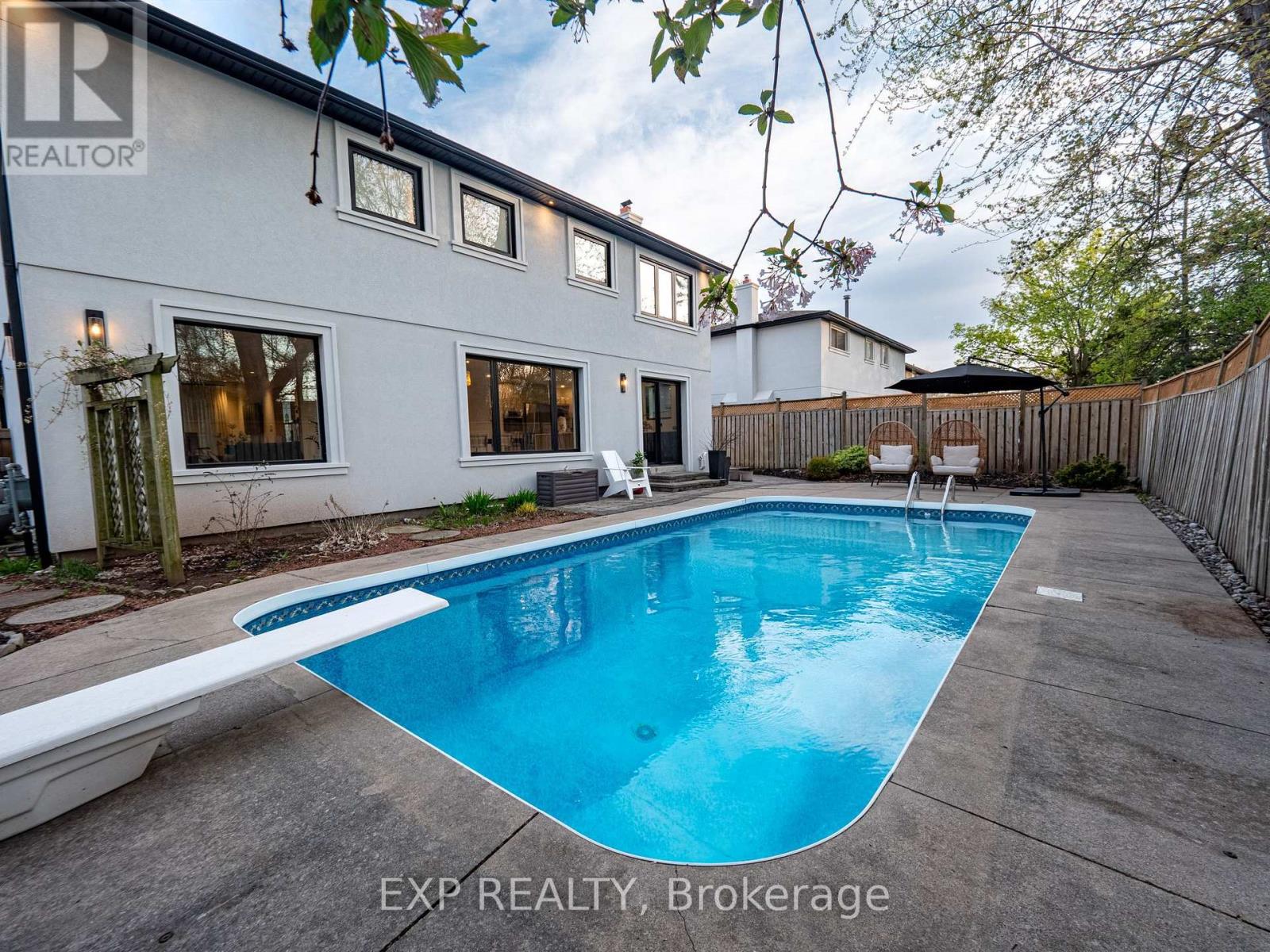 2433 Trevor Drive, Oakville, Ontario  L6L 5C4 - Photo 41 - W12197321
