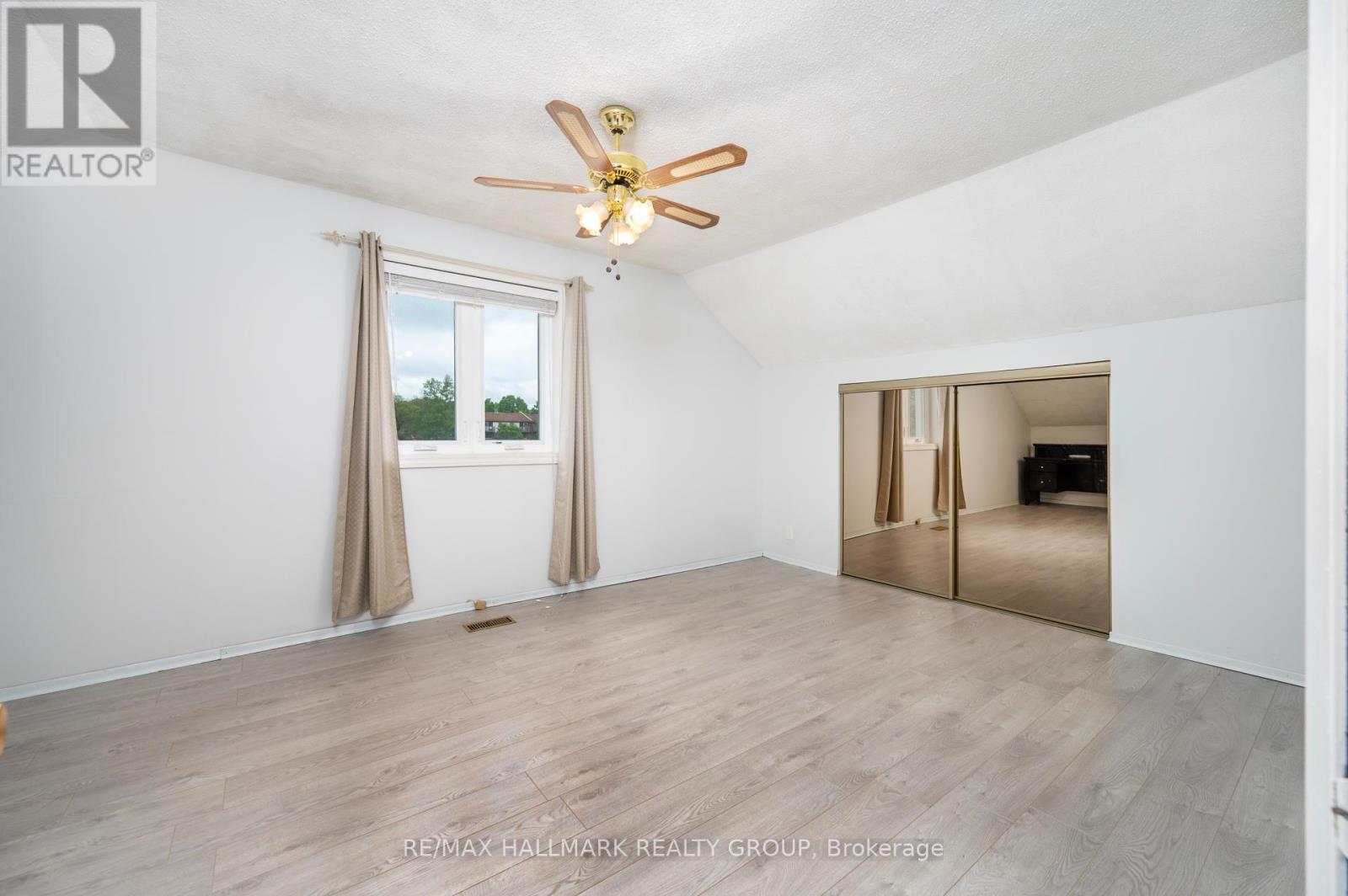412 Montreal Road, Ottawa, Ontario  K1K 0V4 - Photo 12 - X12197370