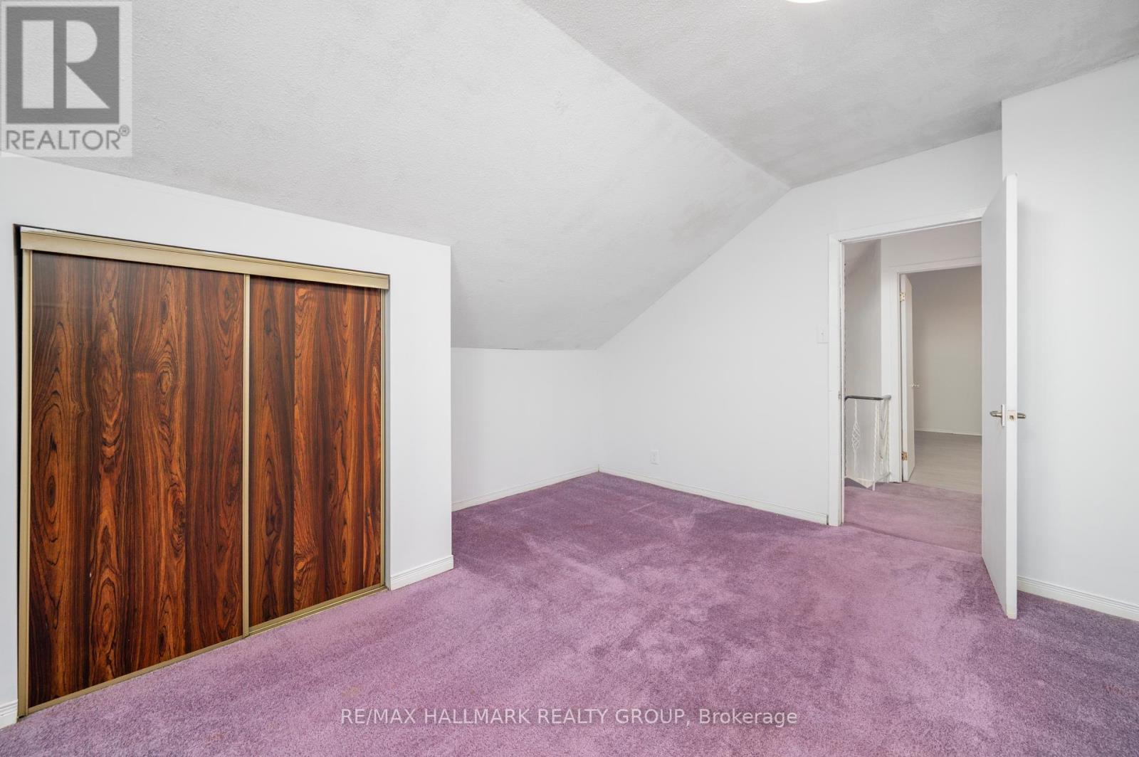412 Montreal Road, Ottawa, Ontario  K1K 0V4 - Photo 16 - X12197370