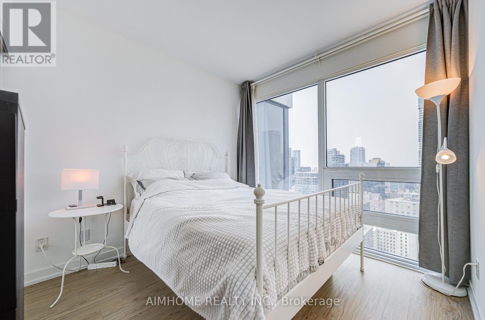 4105 - 85 Wood Street, Toronto, Ontario  M4Y 0E9 - Photo 19 - C12197360