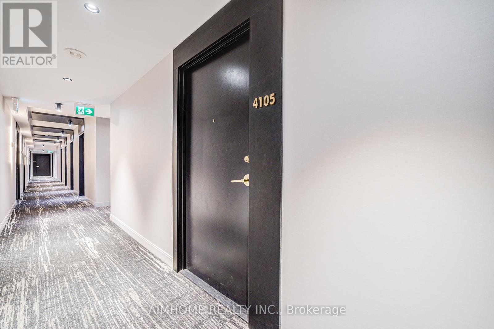 4105 - 85 Wood Street, Toronto, Ontario  M4Y 0E9 - Photo 4 - C12197360