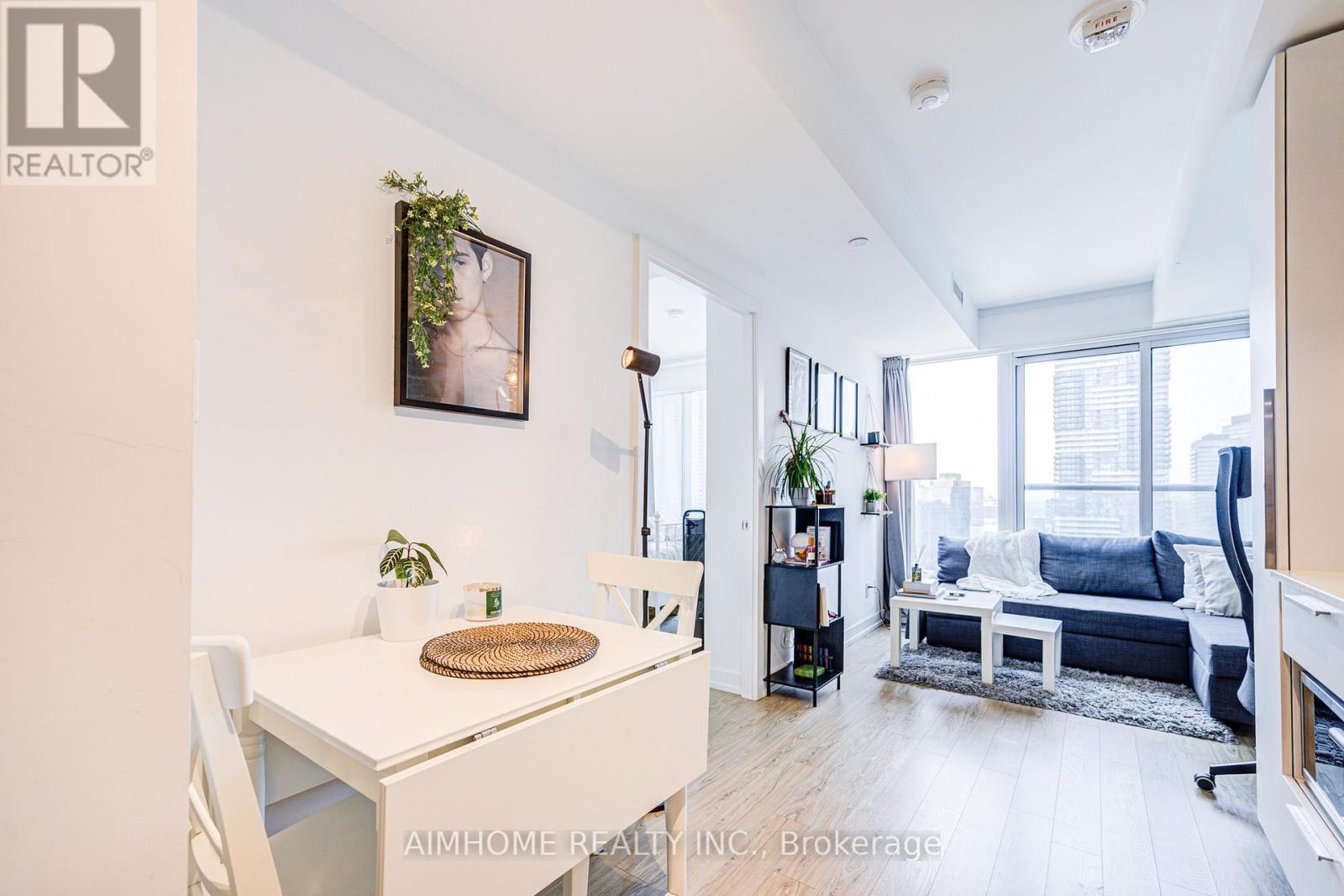 4105 - 85 Wood Street, Toronto, Ontario  M4Y 0E9 - Photo 8 - C12197360