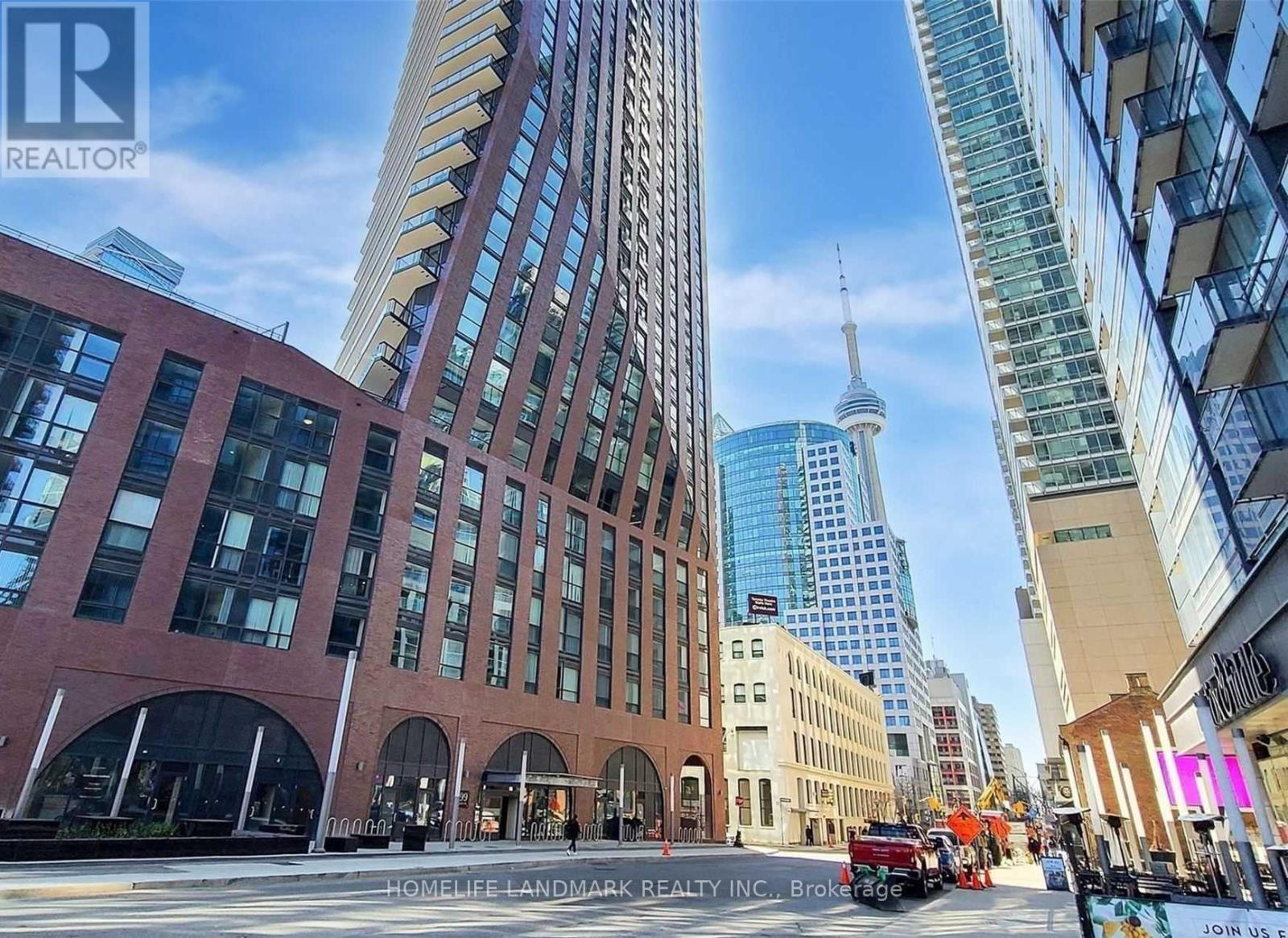 305 - 99 JOHN STREET, Toronto, Ontario