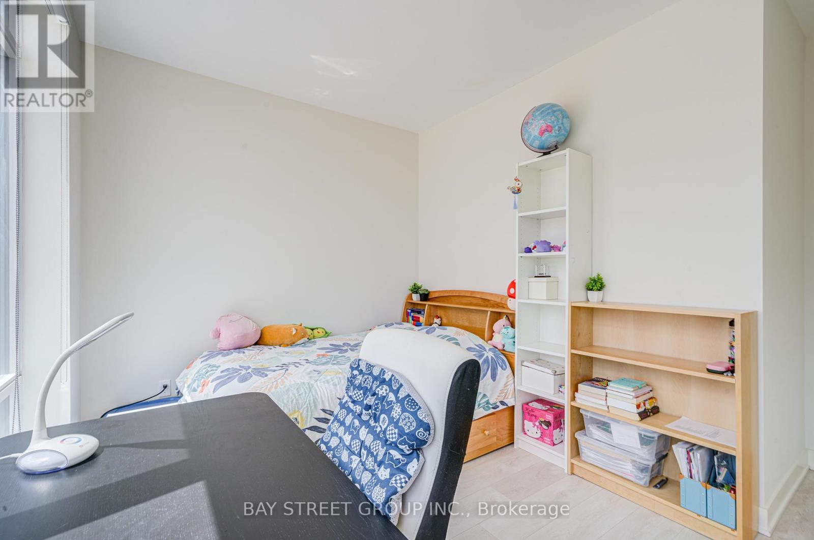27 Sonic Way, Toronto, Ontario  M3C 0P3 - Photo 19 - C12197374