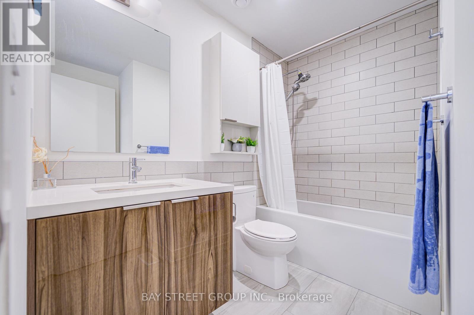 27 Sonic Way, Toronto, Ontario  M3C 0P3 - Photo 22 - C12197374