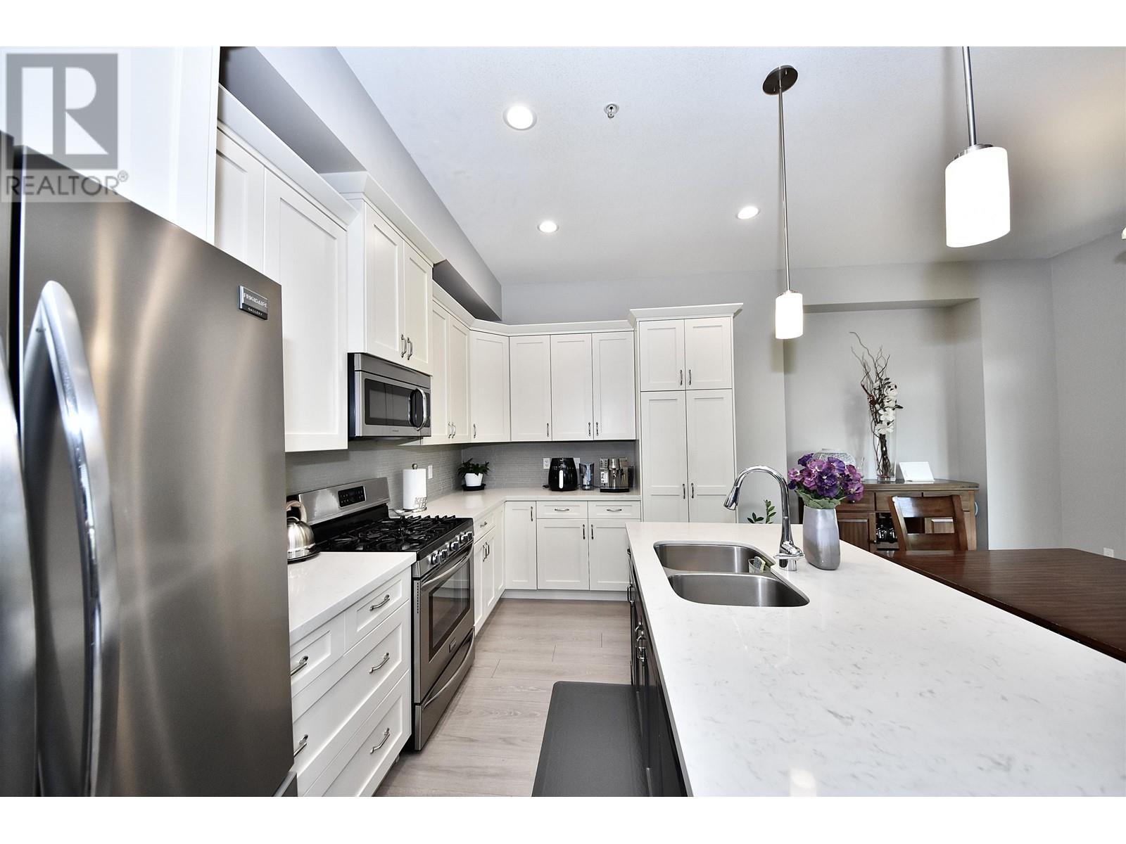 24442 113 Avenue, Maple Ridge, British Columbia  V2W 5H4 - Photo 5 - R3010470