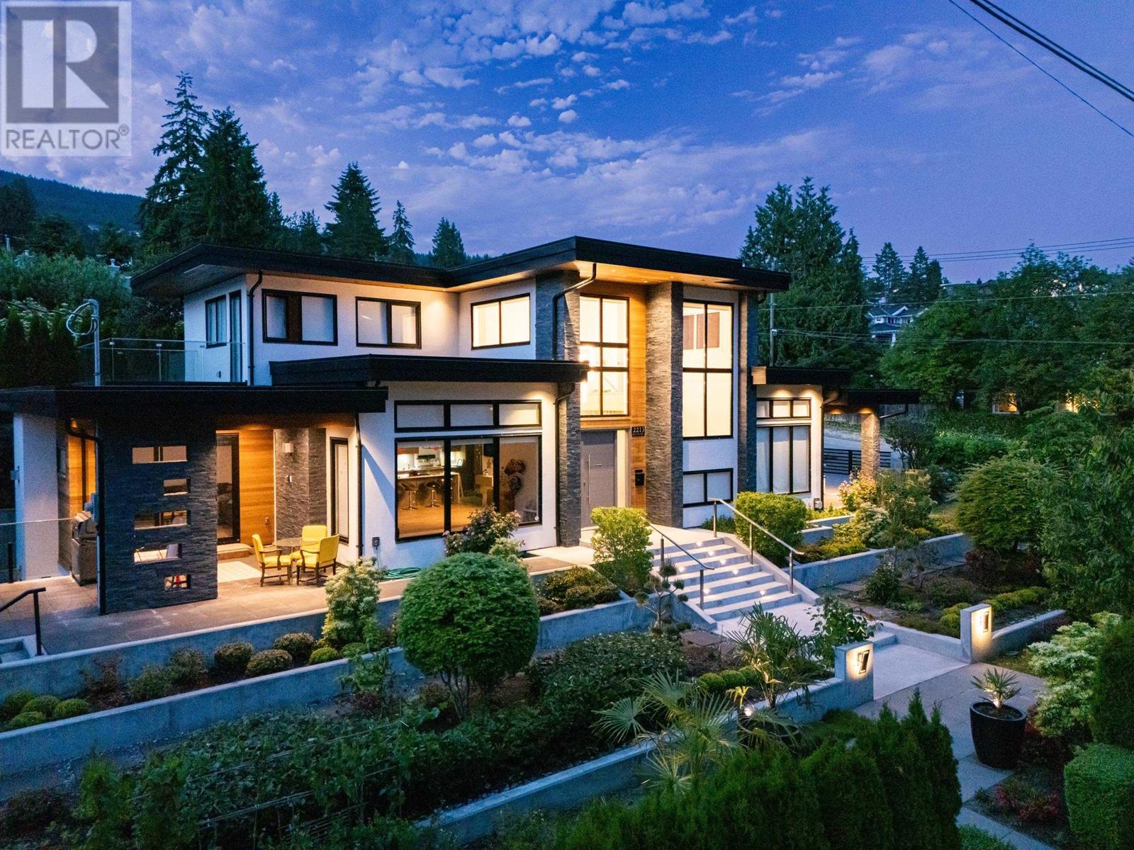 2213 Kings Avenue, West Vancouver, British Columbia  V7V 2C1 - Photo 9 - R2982400