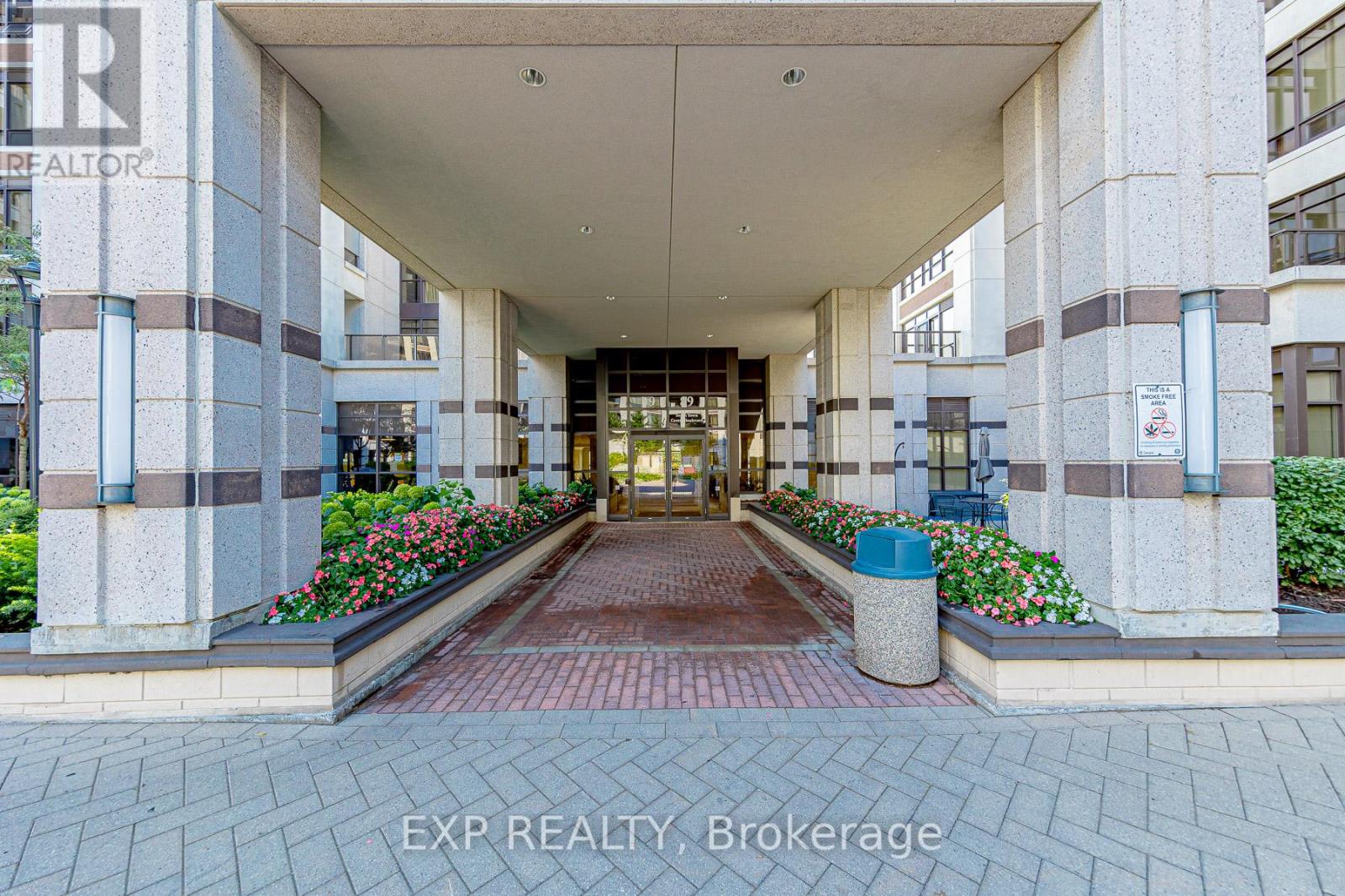 1701 - 89 South Town Centre Boulevard, Markham, Ontario  L6G 0E8 - Photo 26 - N12197357