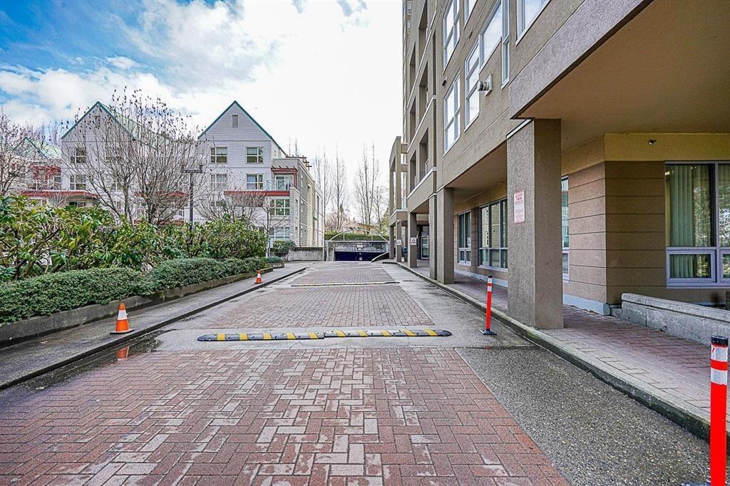404 9830 Whalley Boulevard, Surrey, British Columbia  V3T 5S7 - Photo 4 - R3011626