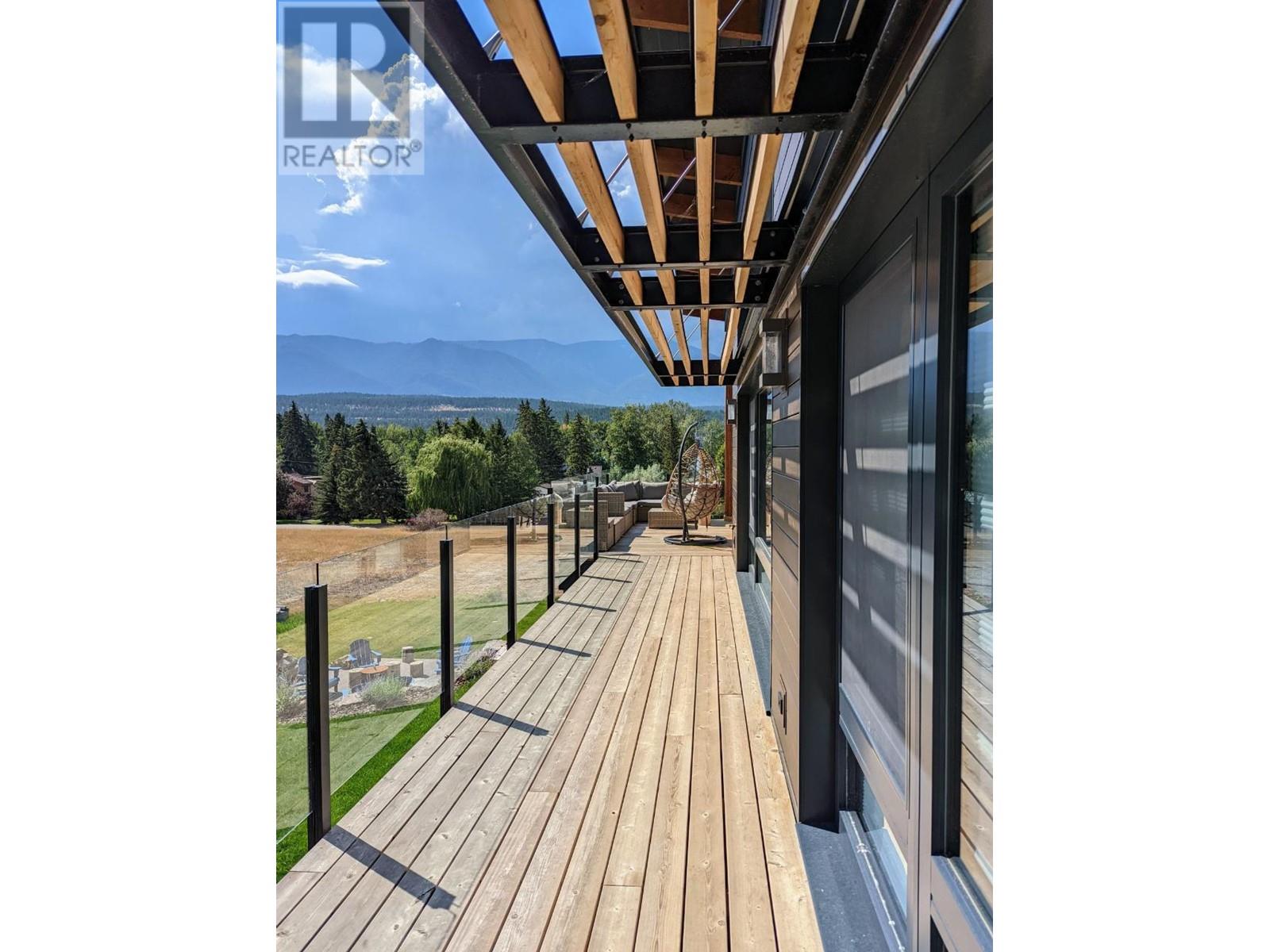 1731 Victoria Avenue, Windermere, British Columbia  V0B 2L2 - Photo 18 - 10342877