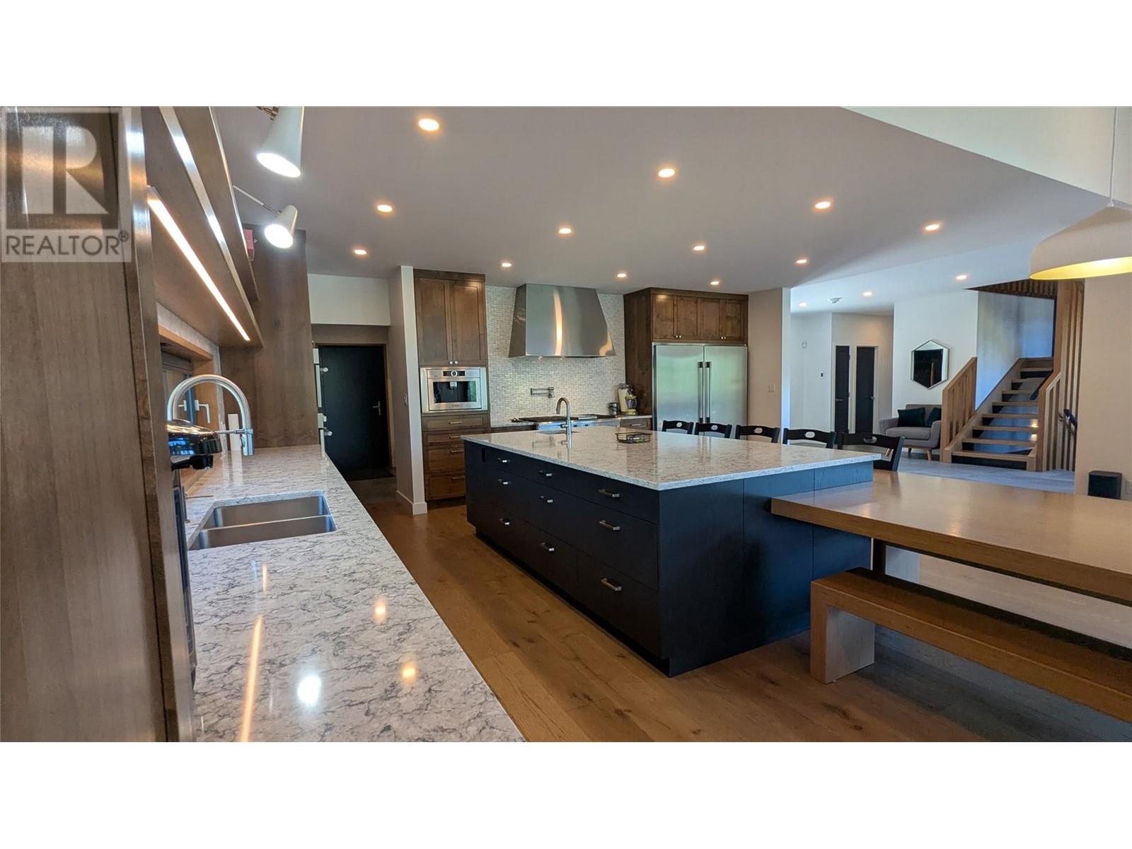 1731 Victoria Avenue, Windermere, British Columbia  V0B 2L2 - Photo 81 - 10342877